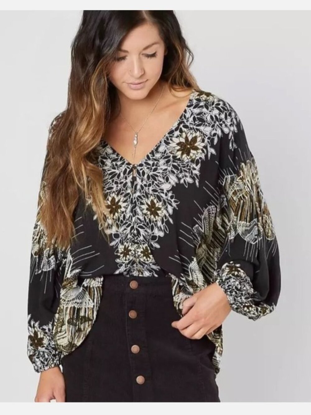 EUC Birds of a Feather Printed Top in Black Combo